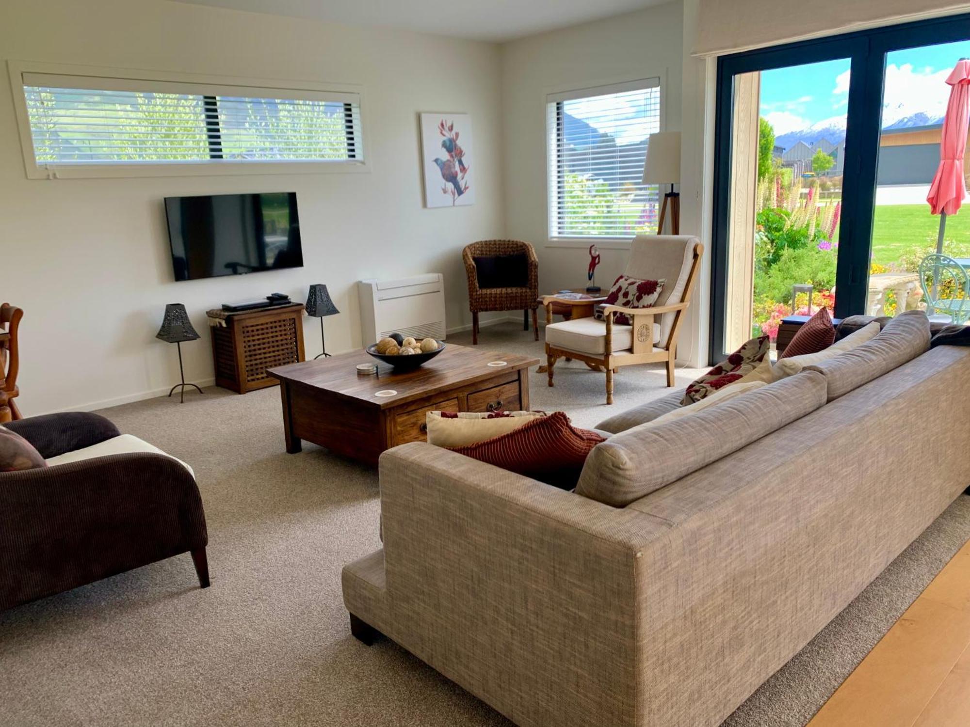Villa Alpine Abode à Wanaka Extérieur photo